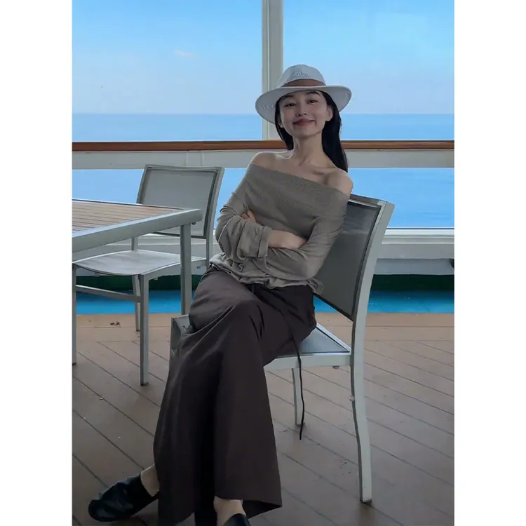 2025秋季新款法式设计感宽松露肩长袖上衣百搭高腰显瘦系带半身裙