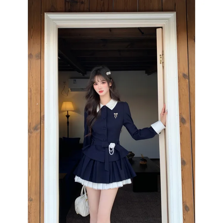 越韩小鱼 织光少女 富家千金收腰外套重工高腰百褶半裙法式套装女