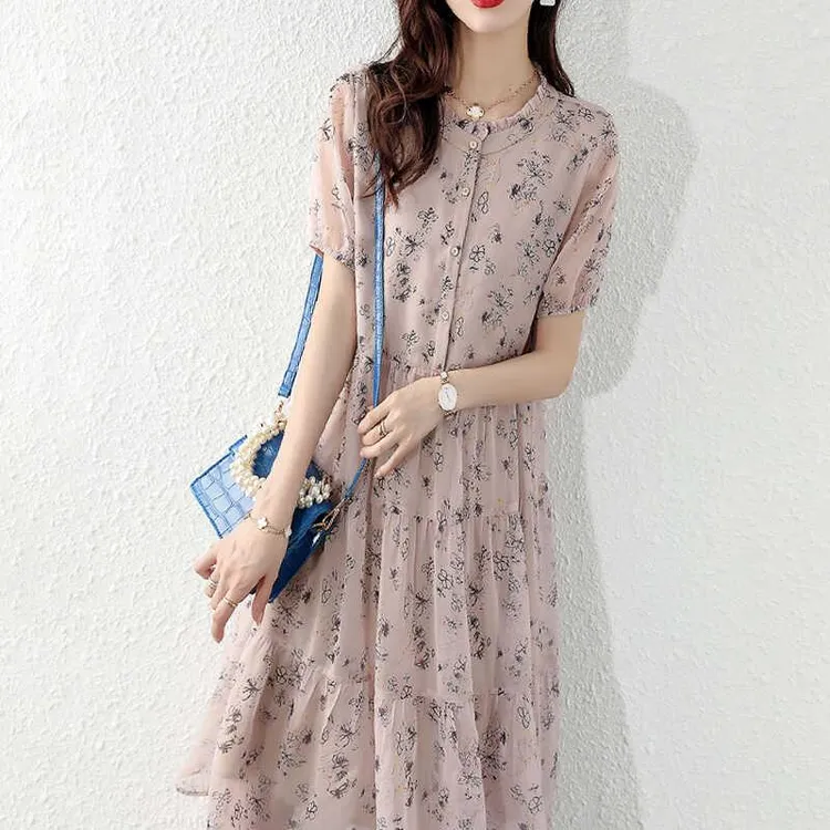 哥弟阿玛施正新款2025夏季修身法式雪纺碎花短袖连衣裙女温柔风