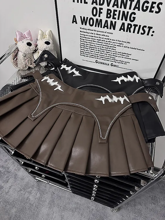 暗黑系辣妹小恶魔皮裙甜酷A字低腰春夏缝合低腰百褶裙超短裙