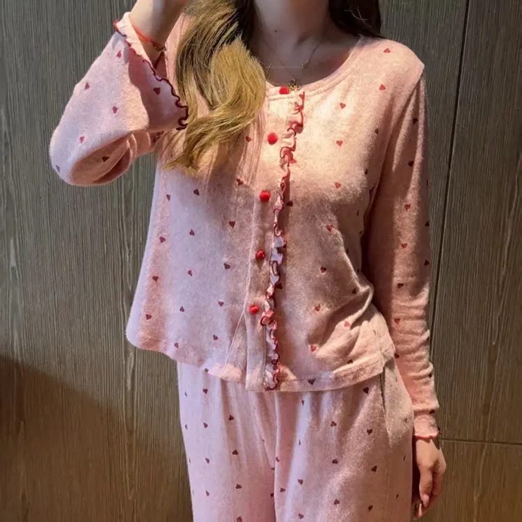 彭裳裳【莓果心跳】女款清纯显瘦气质网红居家甜美纯欲风睡衣