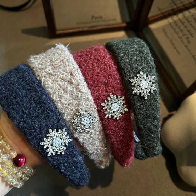 韩国秋冬羊羔毛发箍2026爆款洋气高级感雪花水钻压发头箍洗脸外出