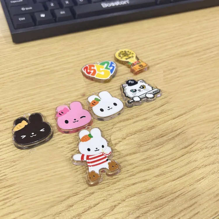 胡萝卜五月天5525演唱会物料亚克力滴油串珠散珠diy配件