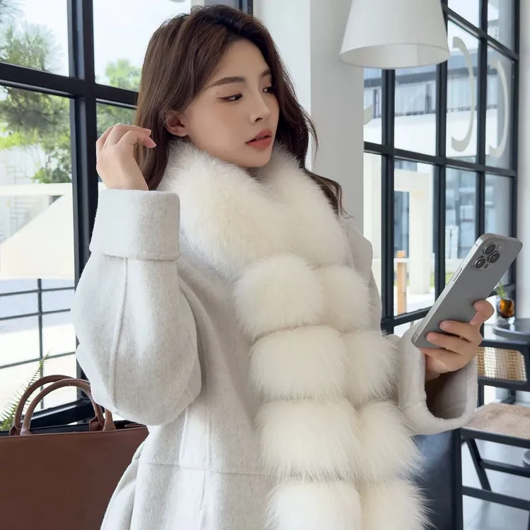 『8球双面』2025新款狐狸毛毛球内里獭兔毛冬季围巾韩版时尚百搭