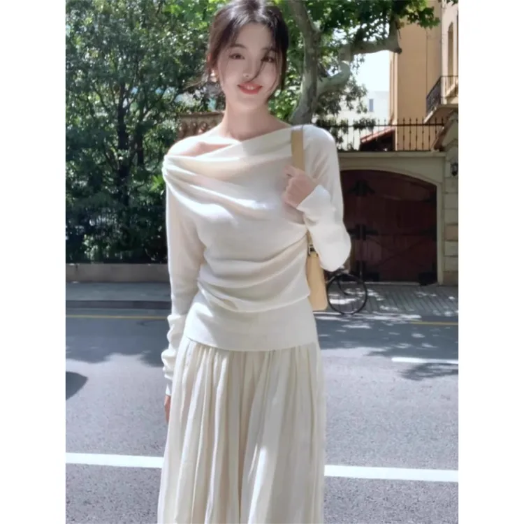 芯娇晴法式荡领白色一字肩长袖针织衫女巨好看的早秋穿搭长袖上衣