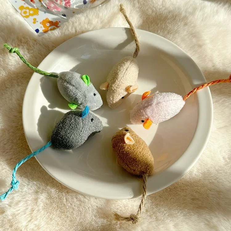 猫玩具仿真毛绒小老鼠逗猫玩具厂家直销耐抓耐咬磨牙自嗨猫咪玩具