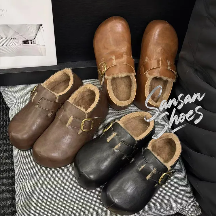 韩版女千金风极简风包头拖秋冬英伦风百搭时尚皮面卡皮巴拉勃肯鞋