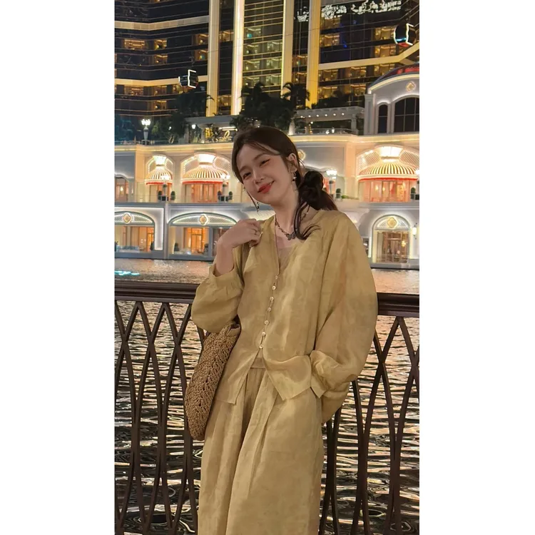 2025春季新品新中式套装女吊带背心内搭长袖上衣休闲阔腿裤三件套