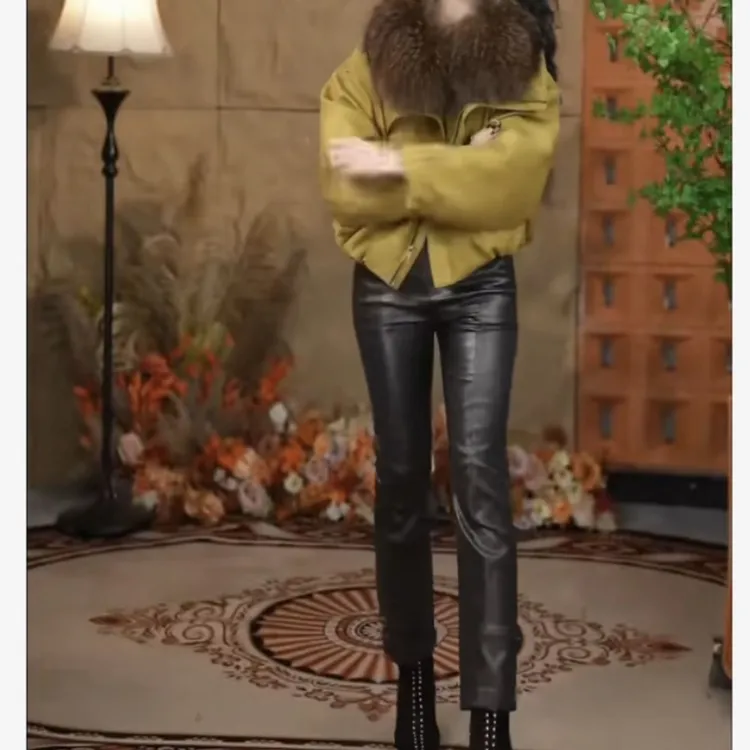 新款时尚显瘦气质百搭宽松女装