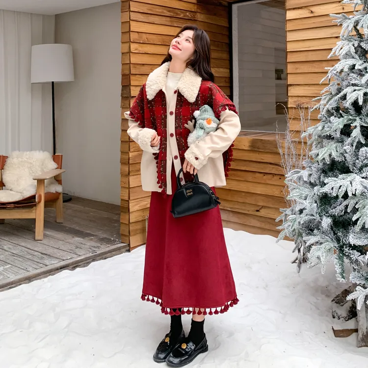 设计款假两件流苏披肩外套半身裙套装女2025年冬季巨好看的两件套