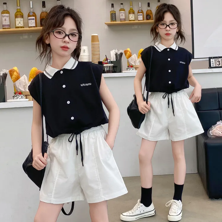 女孩网红炸街t恤套装2025新款女童短袖儿童夏装女大童白色短裤