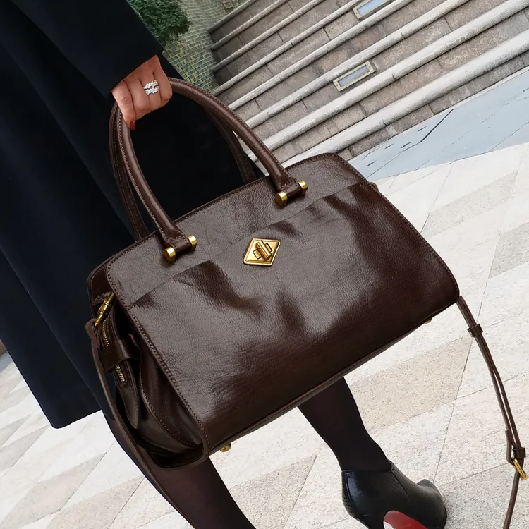 CCAMO女士包包新款百搭包包女包轻奢品牌上档次的真皮通勤单肩包