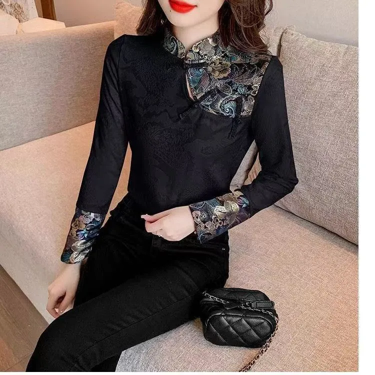 744-女士时尚暗纹提花打底衫显瘦显瘦