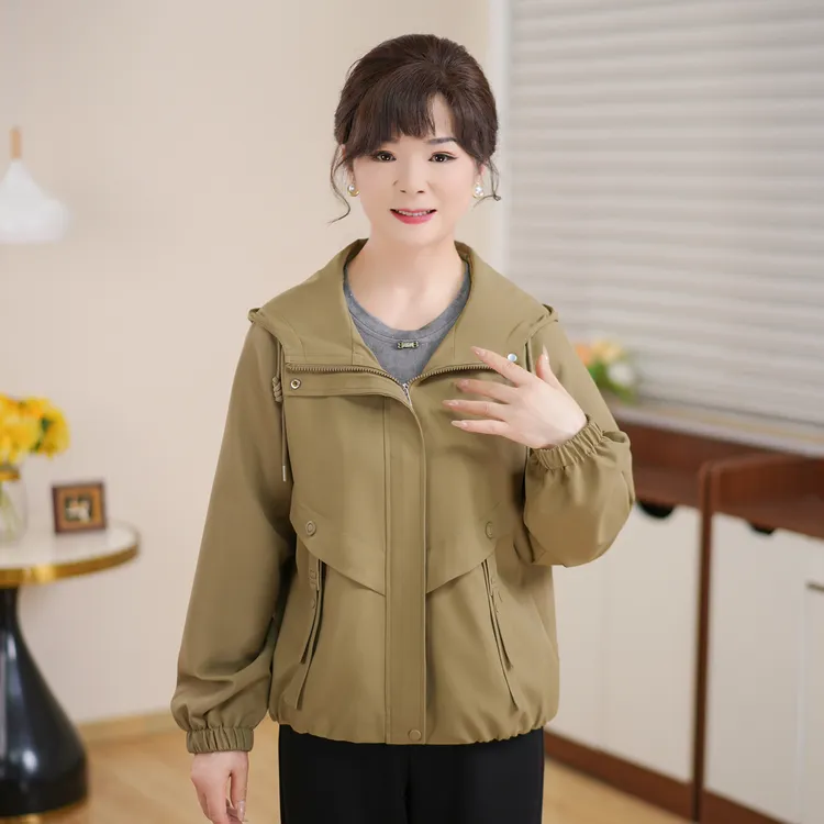 妈妈秋装2025中年新款外套洋气中老年女春秋季连帽大码长袖上衣