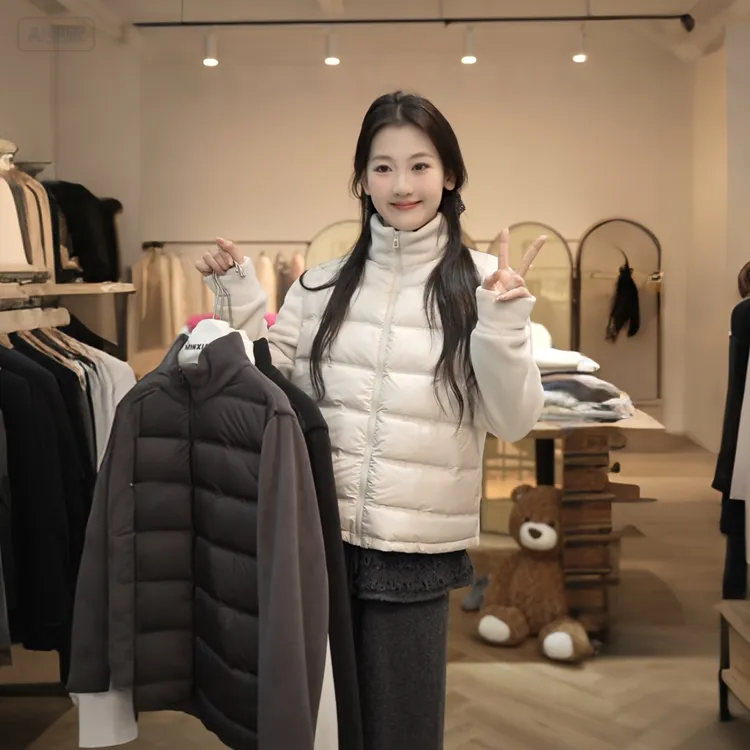 【闵笑一】轻巧泡芙25早秋新款百搭显瘦上衣潮牌女装羽绒服外套女