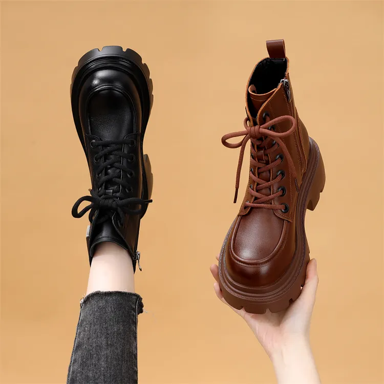 小个子增高马丁靴女2025冬季新款时尚厚底显腿长好看配裙加绒短靴