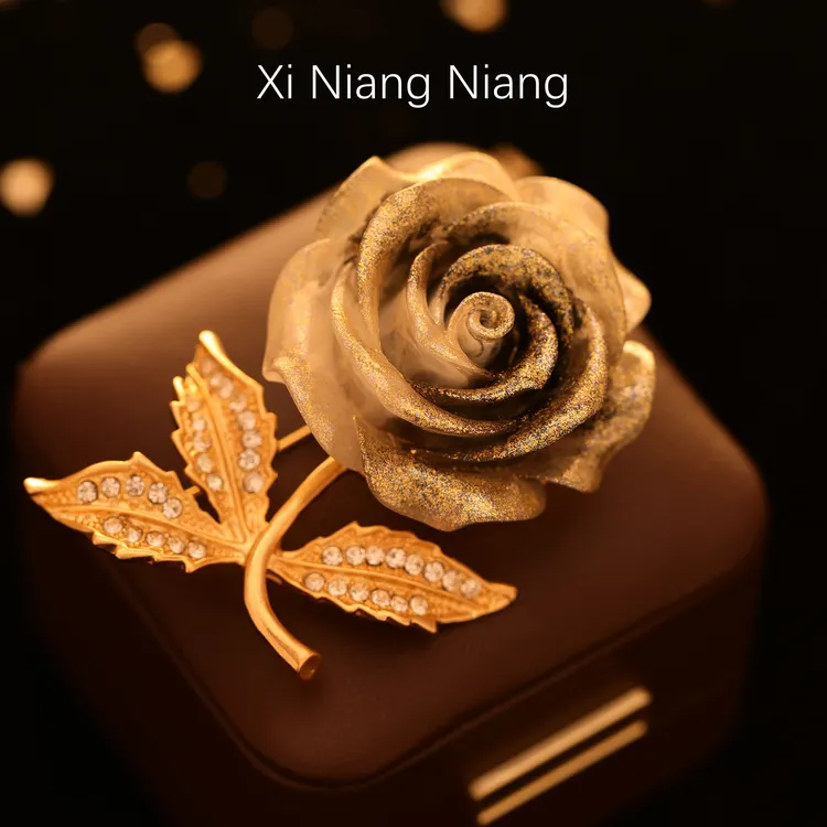 铜合金仿水晶胸针 澜七水墨山茶花小香风设计款胸针外贸版S3881