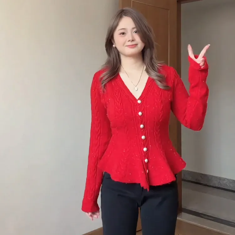 9393大码胖mm秋冬法式V领收腰针织开衫女长袖显瘦荷叶边显瘦上衣