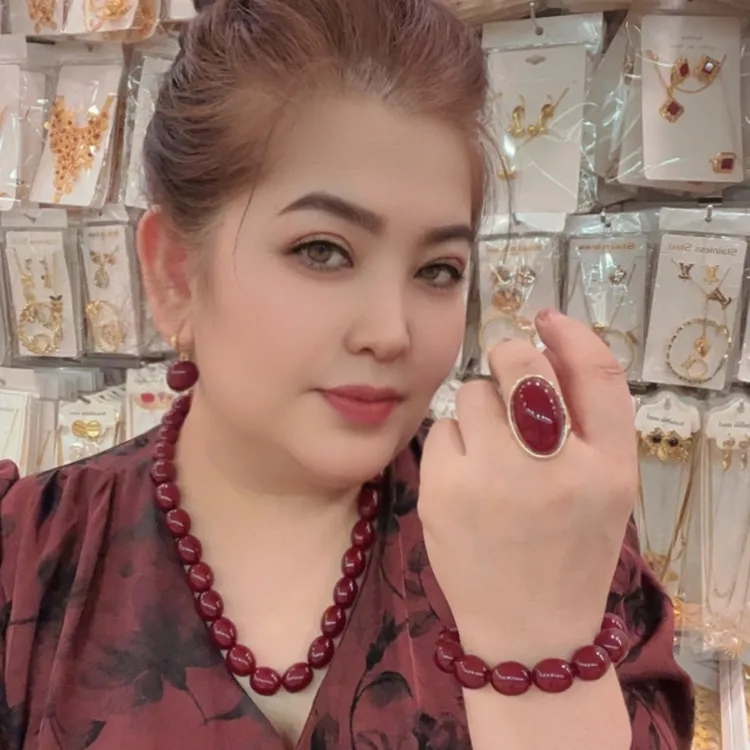 铜合金亚克力手镯 红色红枣女千金风复古宫廷金色妈妈手银色首饰