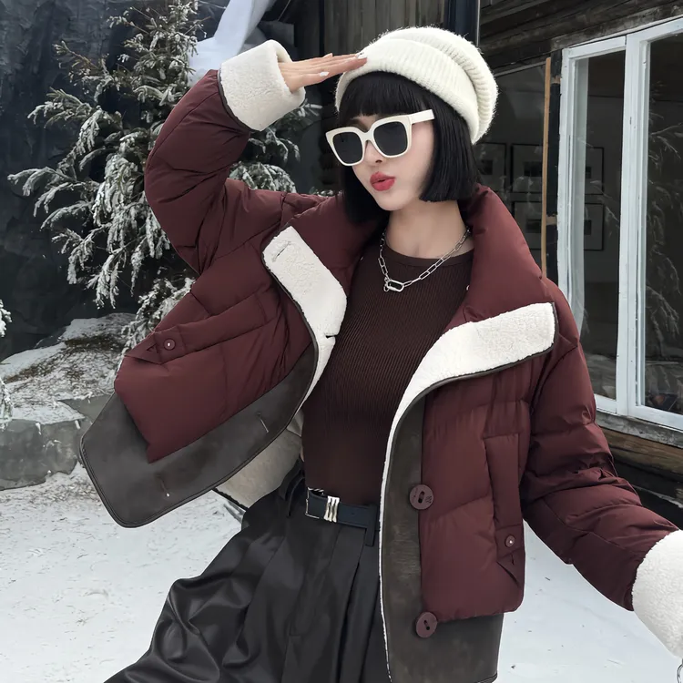 羽绒服女年冬季新款拼皮羊羔毛外套气质大翻领短款小香风爆款2025