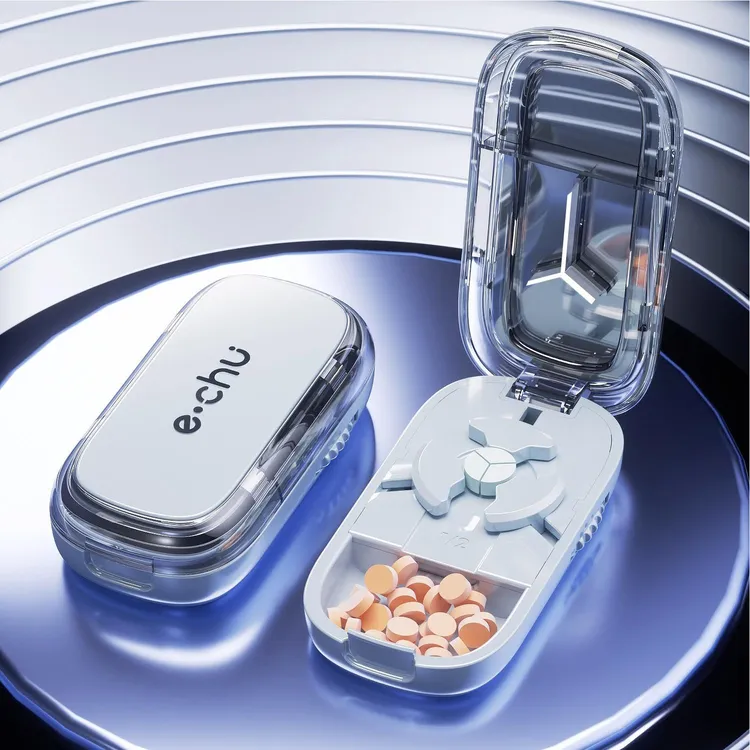 日式切药器一切三药片分割器精准切药一分四便携分装药盒分药器