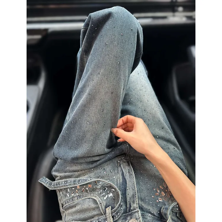 大码重工烫钻窄版阔腿牛仔裤女夏季新款高腰显瘦满腿钻闪闪直筒裤