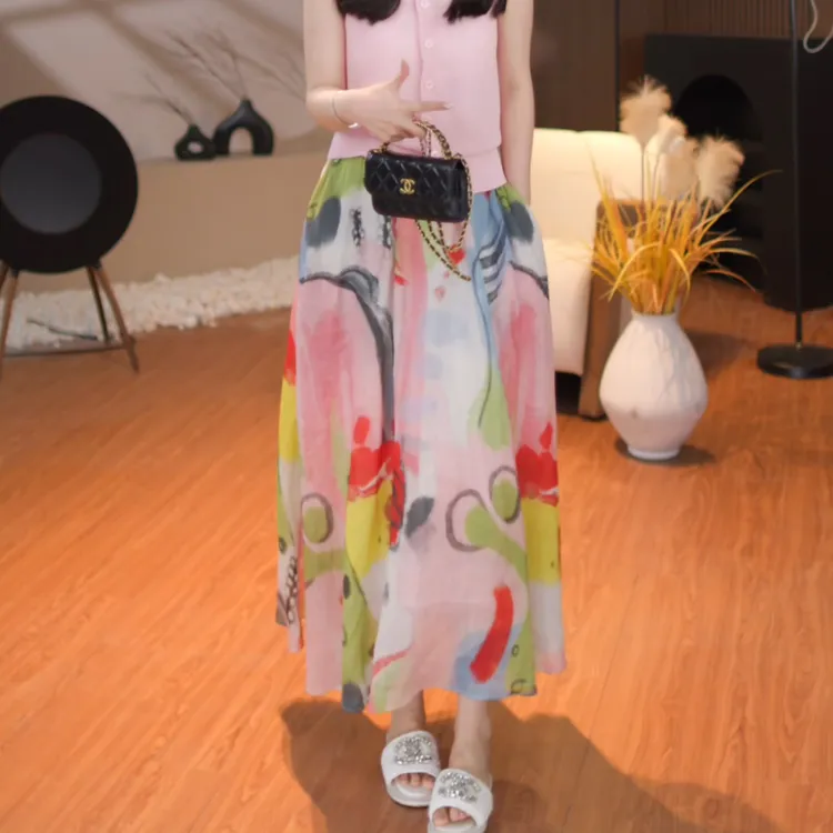 2025新款春季新款设计感撞色洋气大摆半身裙LK2502198