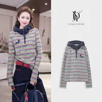 玖黛衣【彩条小马】冬季新款时尚百搭拉斐尔彩条小马卫衣 TXJ48056