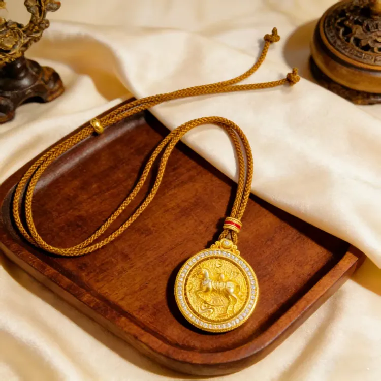 铜合金吊坠 【师傅推荐】马年新款旋转马上发八宝罗盘吊坠男女款商品图