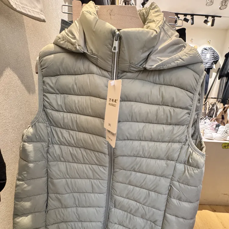 马甲单排扣加绒加厚款女连帽马夹女装休闲