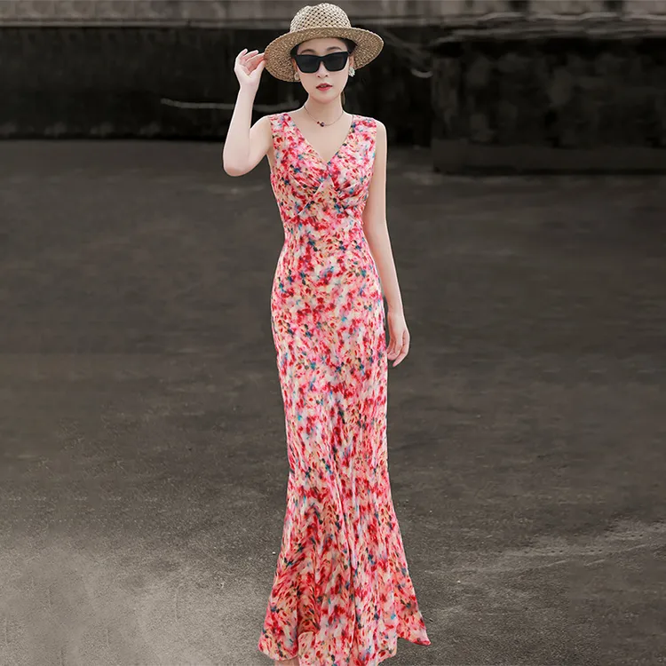 MEXCOCO/兰瑟儿夏新款千金风V领无袖碎花收腰包臀印花裙105XL2601