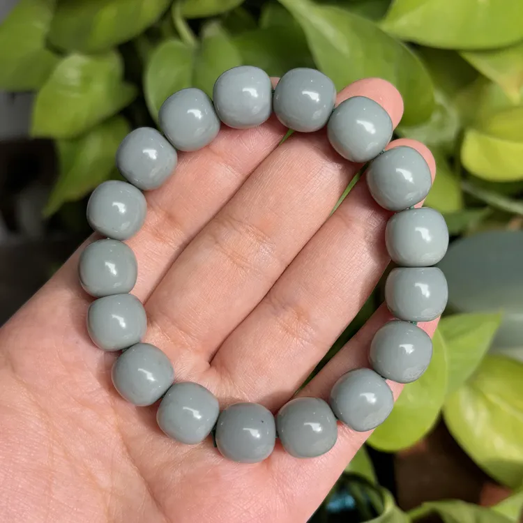 艺铭新疆和田玉精品特色11*12mm且末料墨兰迪灰老型单圈手串