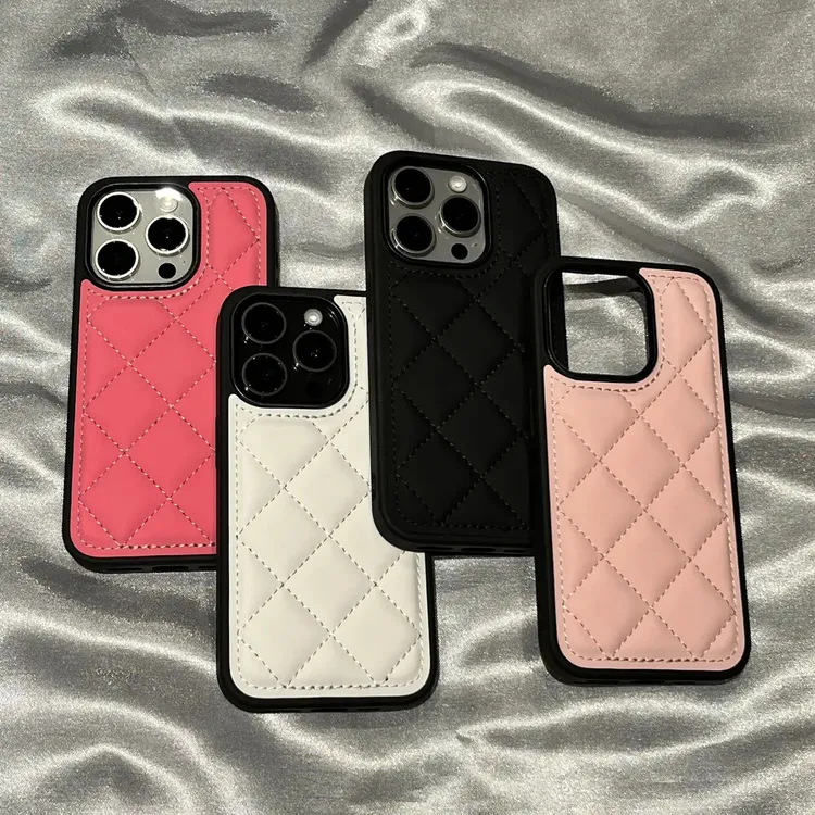 小香风白色羽绒服适用iPhone16/15promax手机壳菱形皮14全包13套