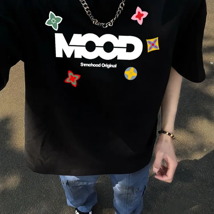 美式高街复古飞镖花卉字母印花设计纯棉男生宽松圆领短袖t恤情侣