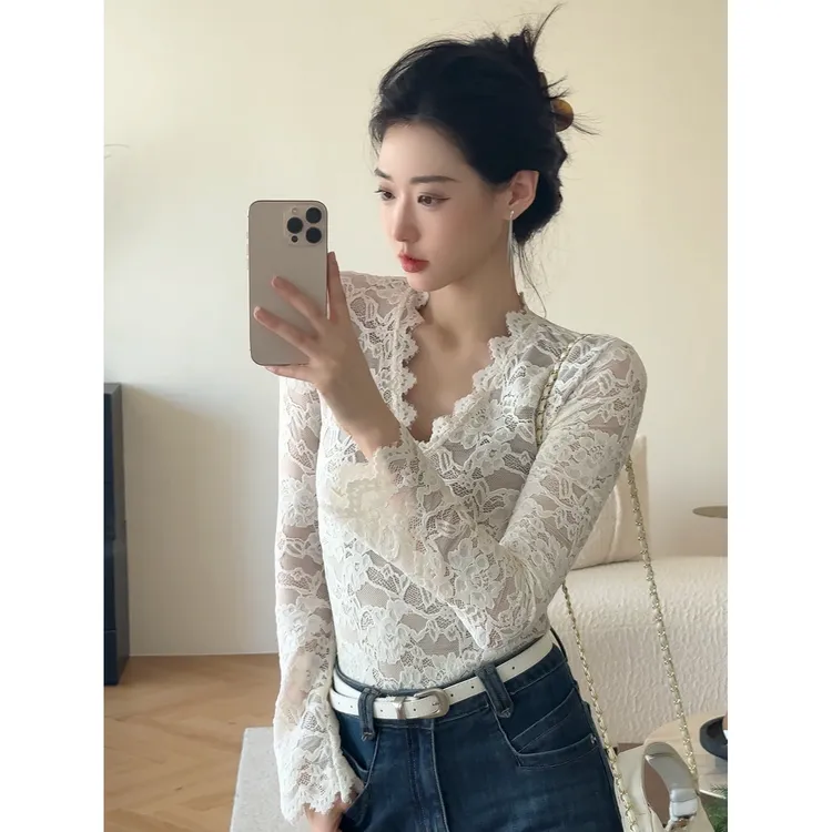 JIJINQI秋冬新款时尚内搭打底衫纯欲镂空百搭v领上衣 JD08SZQM279