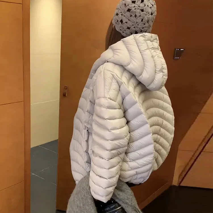 轻薄排骨拉链羽绒服女鸭绒袄2025冬季新款白鸭绒欧货宽松羽绒外套