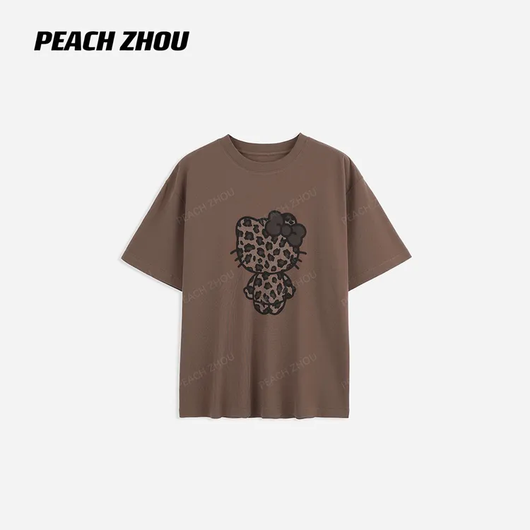 『PEACHZHOU』豹纹KT猫卡通印花正肩宽松圆领短袖美式休闲减龄T恤女