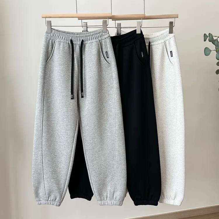 冬季加绒加厚休闲裤女宽松大码百搭显瘦运动裤束脚卫裤2025新款