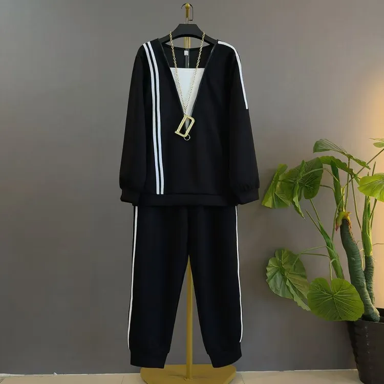 时尚套装秋装运动春秋简约显瘦大气运动套装大码宽松遮肉苹果型