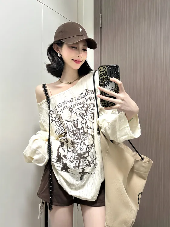辣椒酱 甜美露肩长袖T恤女秋季设计感韩系宽松慵懒chic斜肩上衣