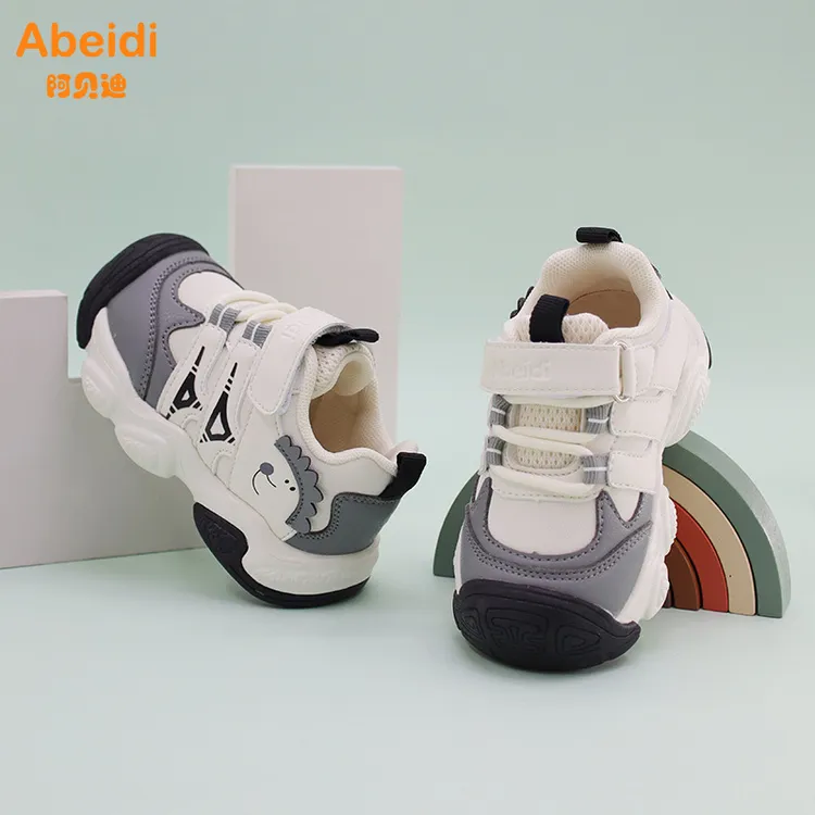 阿贝迪春秋儿童软底轻便防滑透气稳步机能鞋男女中大童休闲运动鞋