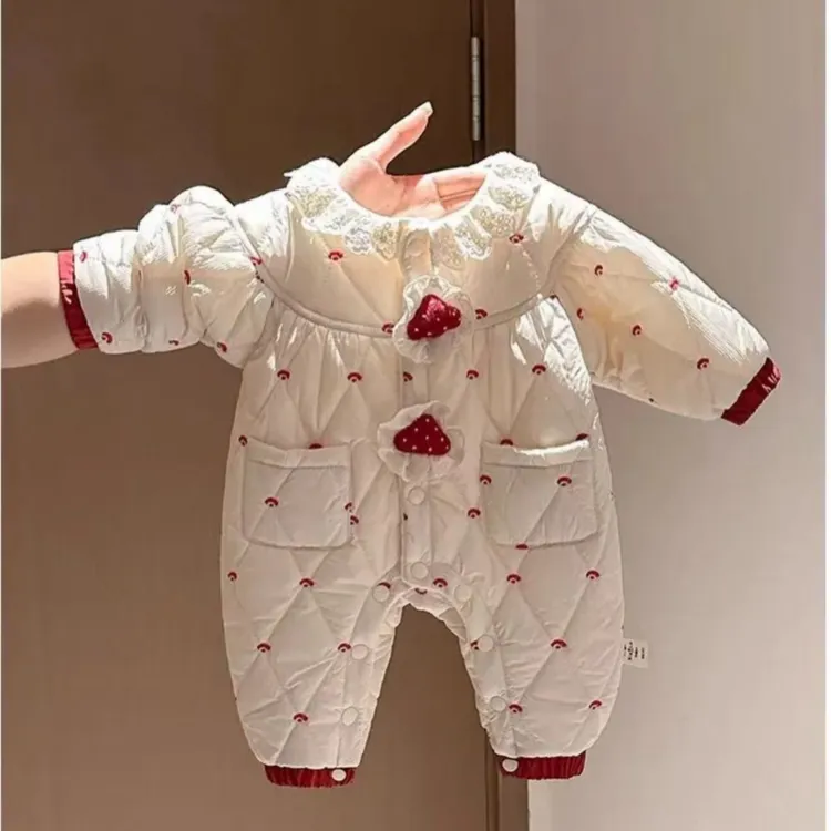 2025新款冬季新生婴儿女宝宝长袖爬服洋气可爱哈衣连体外出棉服