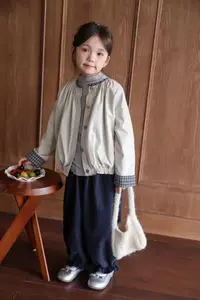 女童韩版灯笼花苞外套初秋季阔版短款风衣外套开衫2025新款上衣潮