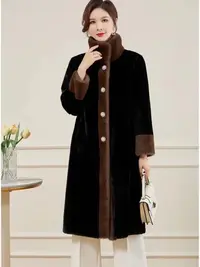 冬季长款拼接立领洋气一体绒女外套仿珍珠扣大衣9-17-1