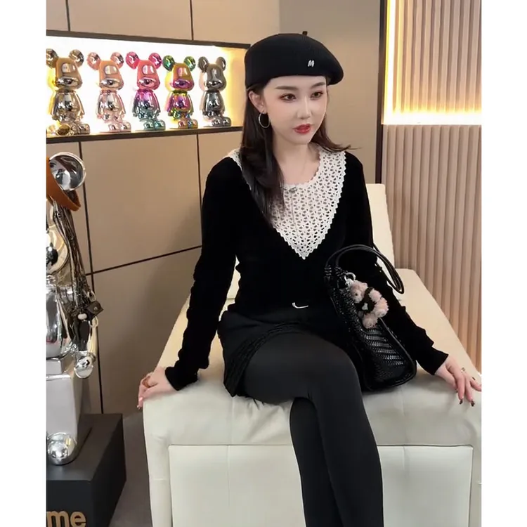 蕾丝拼接丝绒老钱风洋气T恤2025秋冬新款修身显瘦时髦百搭打底衫