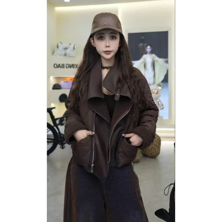 时尚保暖短款棉服女宽松型韩版冬季拼色翻领外套