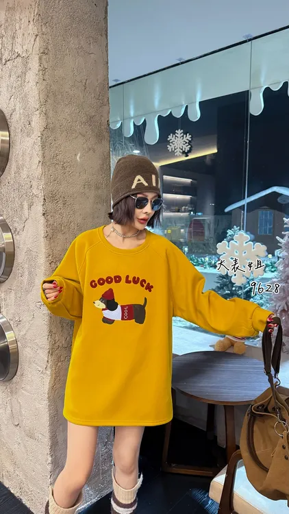 9628超大码新款秋冬季长袖t恤女宽松休闲中长款加厚打底衫