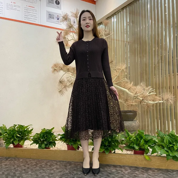 时尚简约新款针织拼接网纱假两件连衣裙女洋气百搭减龄显瘦中长裙