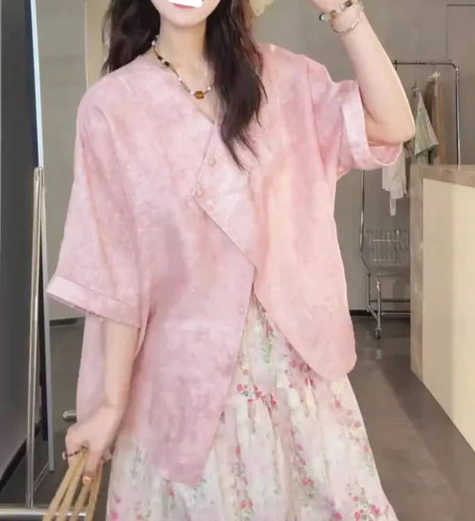 肥肥家粉色V领开叉短袖衬衫女夏季小众设计显瘦新款宽松上衣