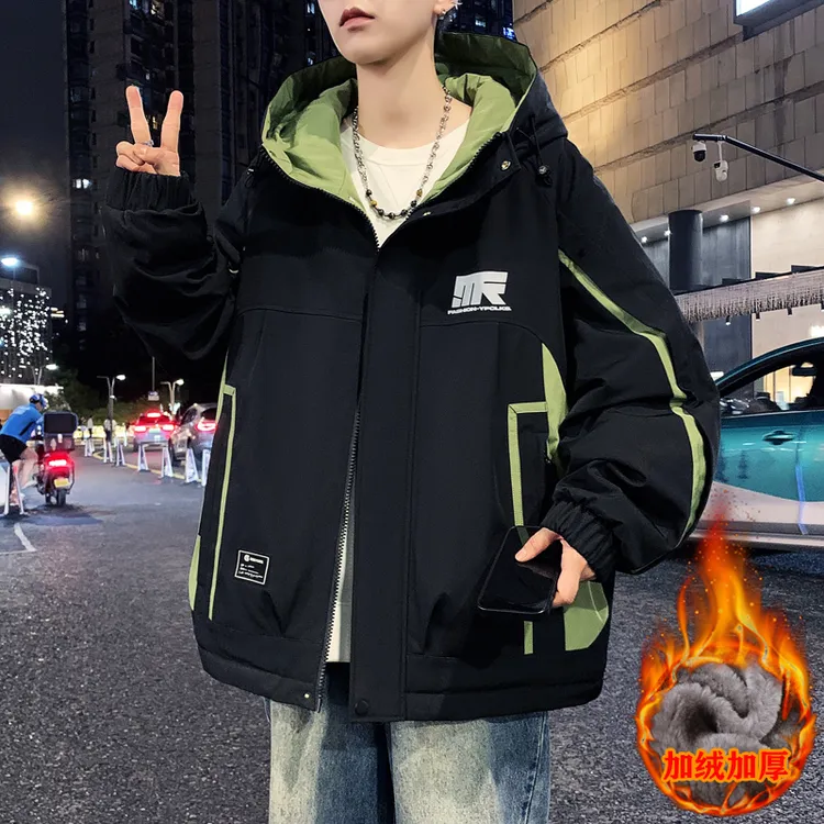 2025年秋冬新款连帽防风夹克加绒加厚时尚潮流宽松初高中学生外套